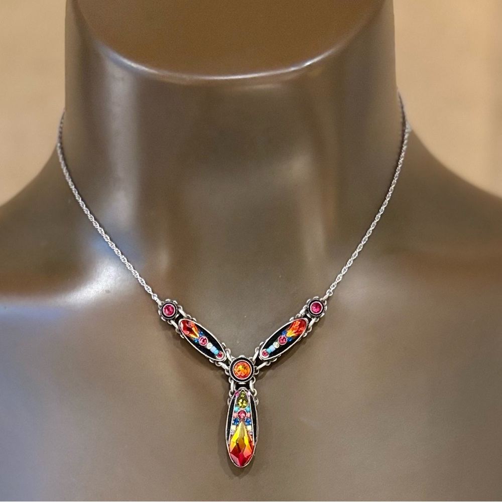 FIREFLY Elegant Multicolor Pendant Necklace & Earrings